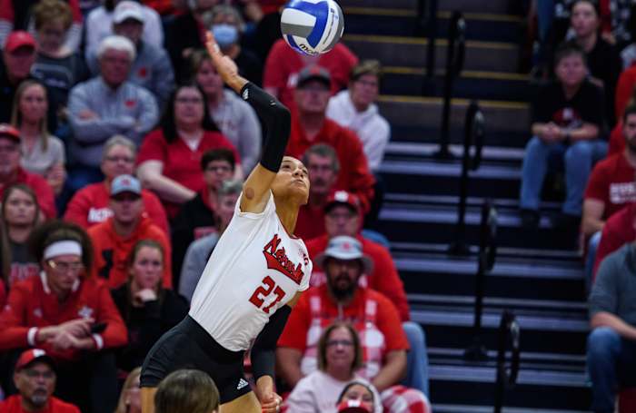 13_Harper Murray_VB vs Mizzou NCAA Rd 2 1202